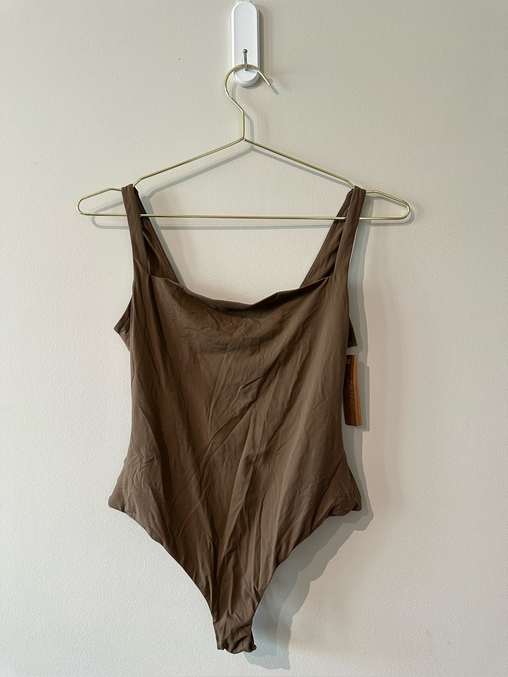 SKIMS Fits Everybody Square Neck Bodysuit in Oxide size Medium.  New with tag